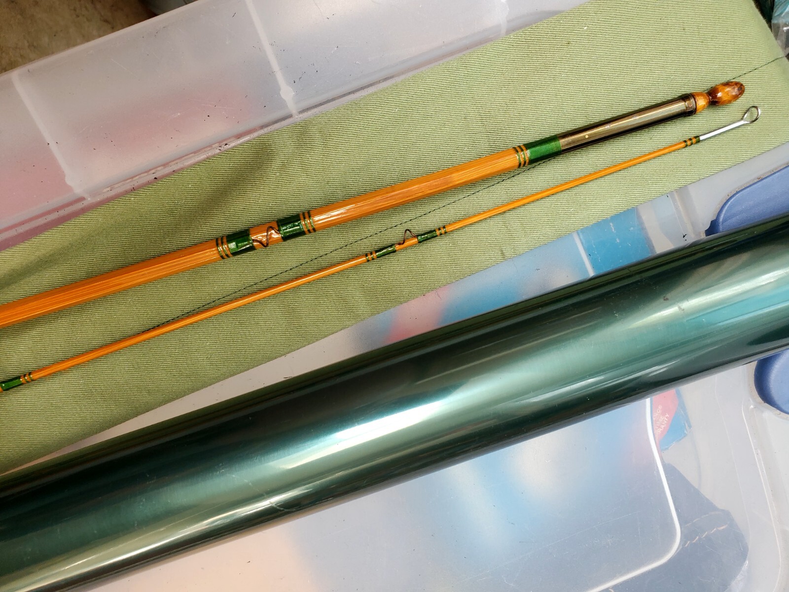 New Pezon Et Michel Bamboo Rod FRANCE 8’6″ 2pc w/2Fighting Buttons-tube-Sock