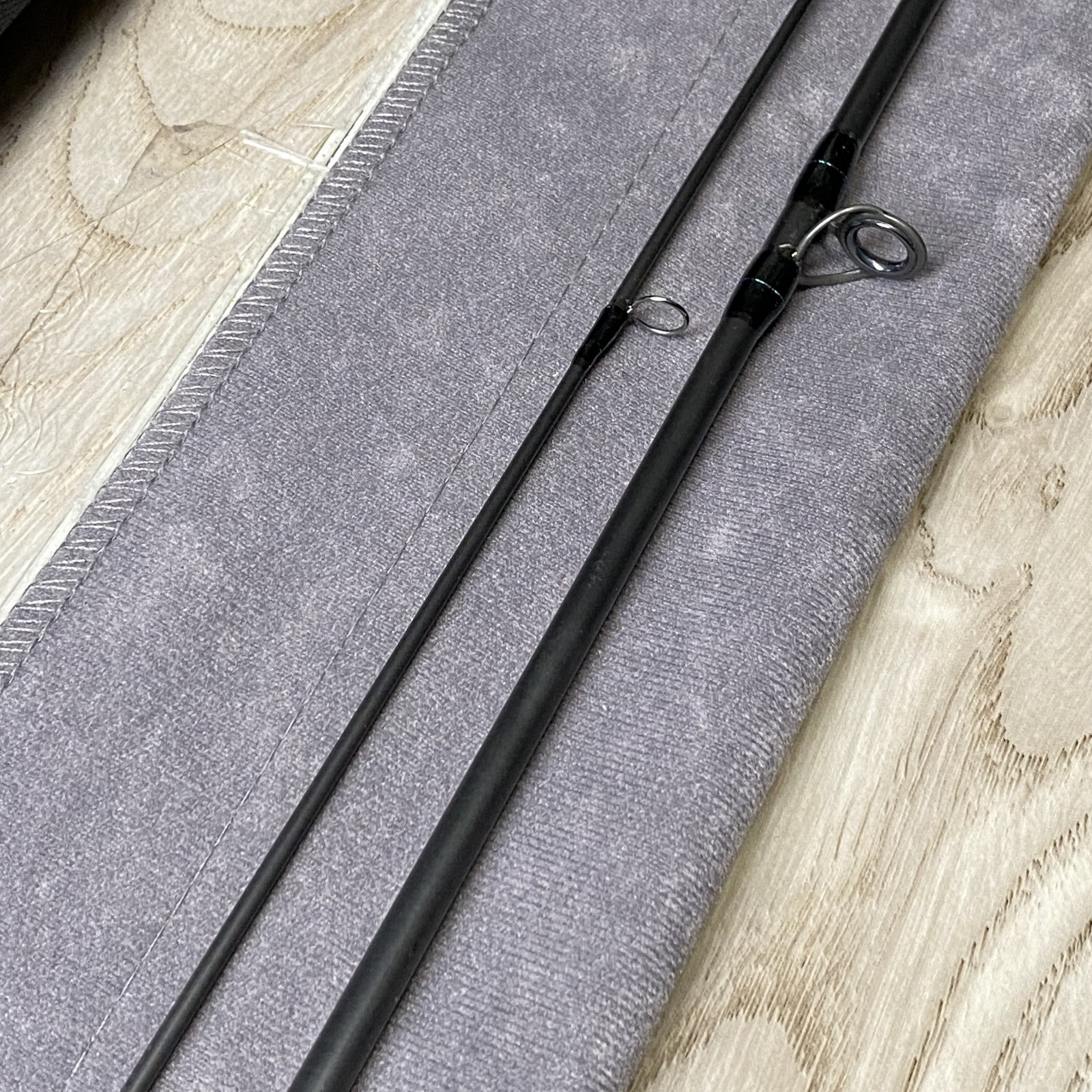 [Beautiful] G. Loomis GLX FR1083 9’0″ 3wt Fly Rod