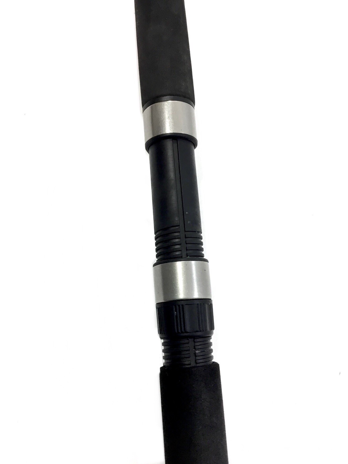 Daiwa Dwave 702 MFS 7″ 2pc. DWB F702MFS Graphite Fishing Rod 12-25lb CLEAN