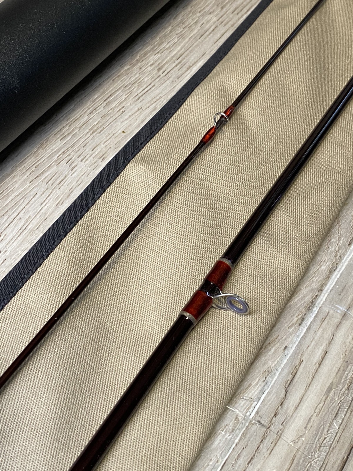[Near Mint] Powell SS9045 9’0” 4-5wt Fly rod w/Sock and Tube