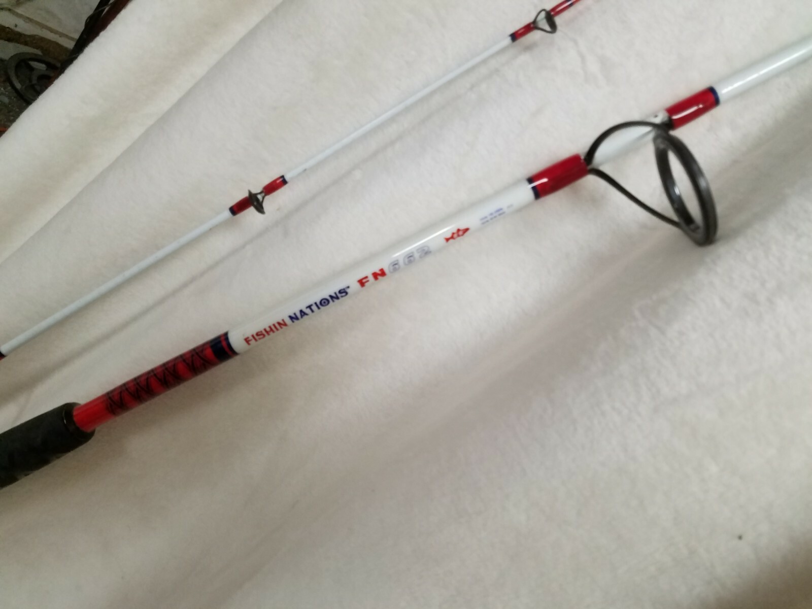 FISHIN NATIONS FN662 6′ 6″ 10-25lb. Line 2 Pc. Fishing Rod