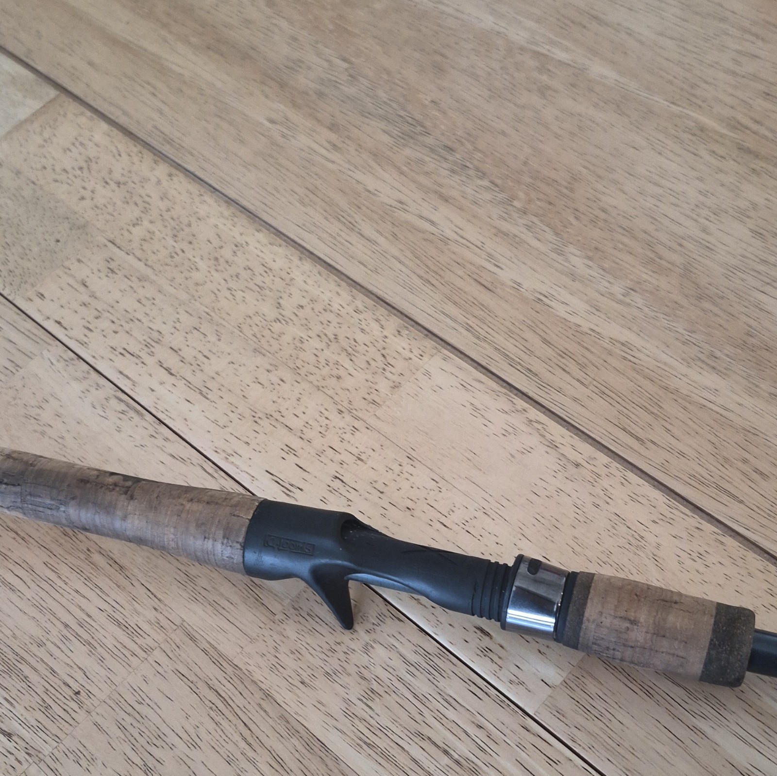 G. Loomis GLX 895C-TPR Casting Rod 7’5″ Heavy Fast 20-25lb 3/8-1 1/4oz