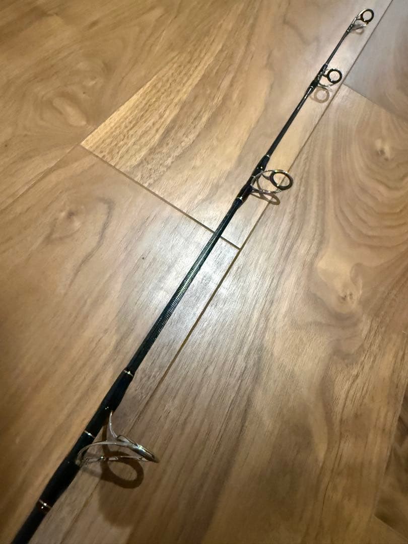 Ripple Fisher Ultimo 710H Surf Spin rod Used