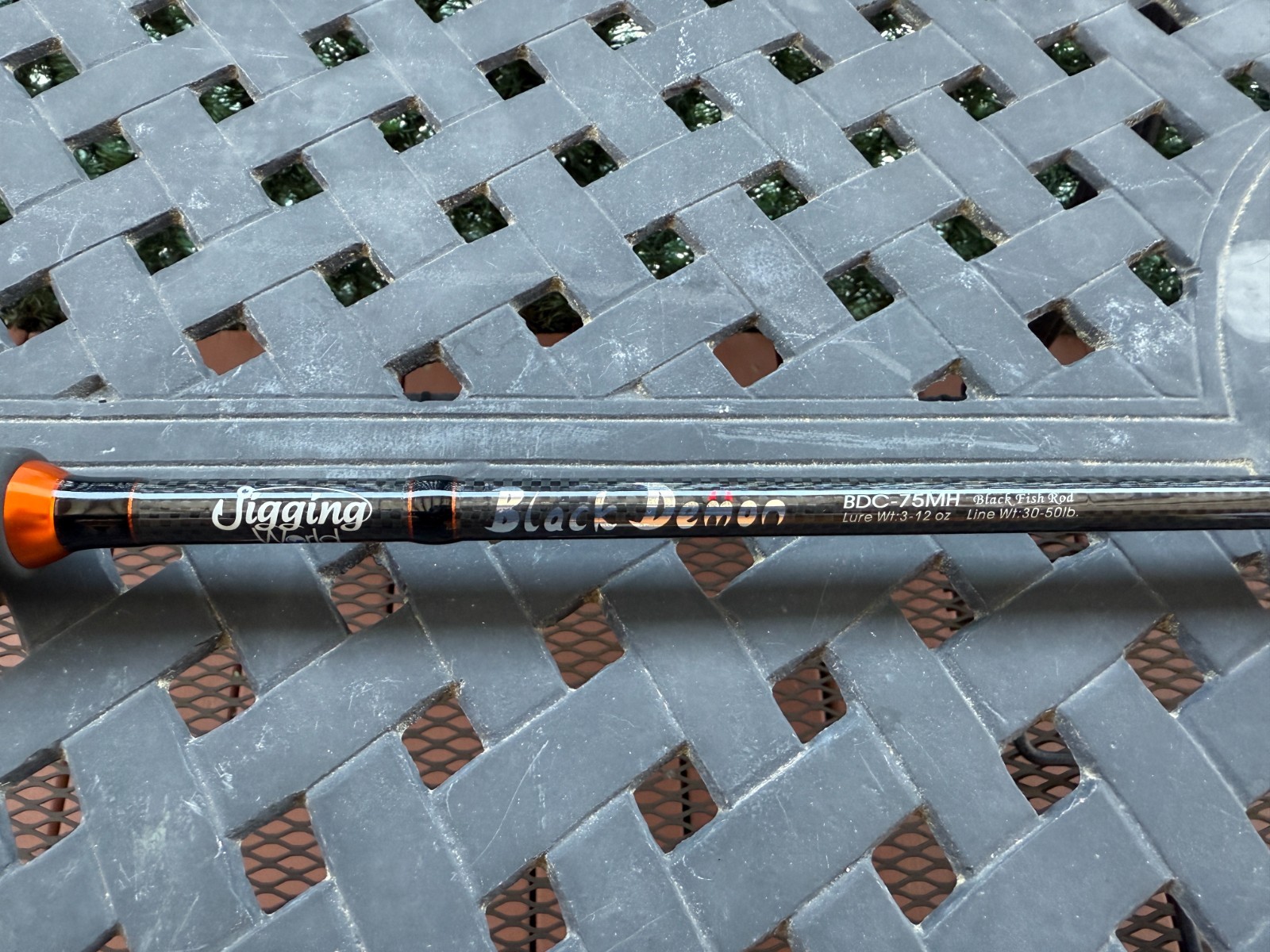 Jigging World Black Demon BDC-75MH, 7’5″, Med Heavy, Fast, 30-50lb, 3-12oz, K, 1