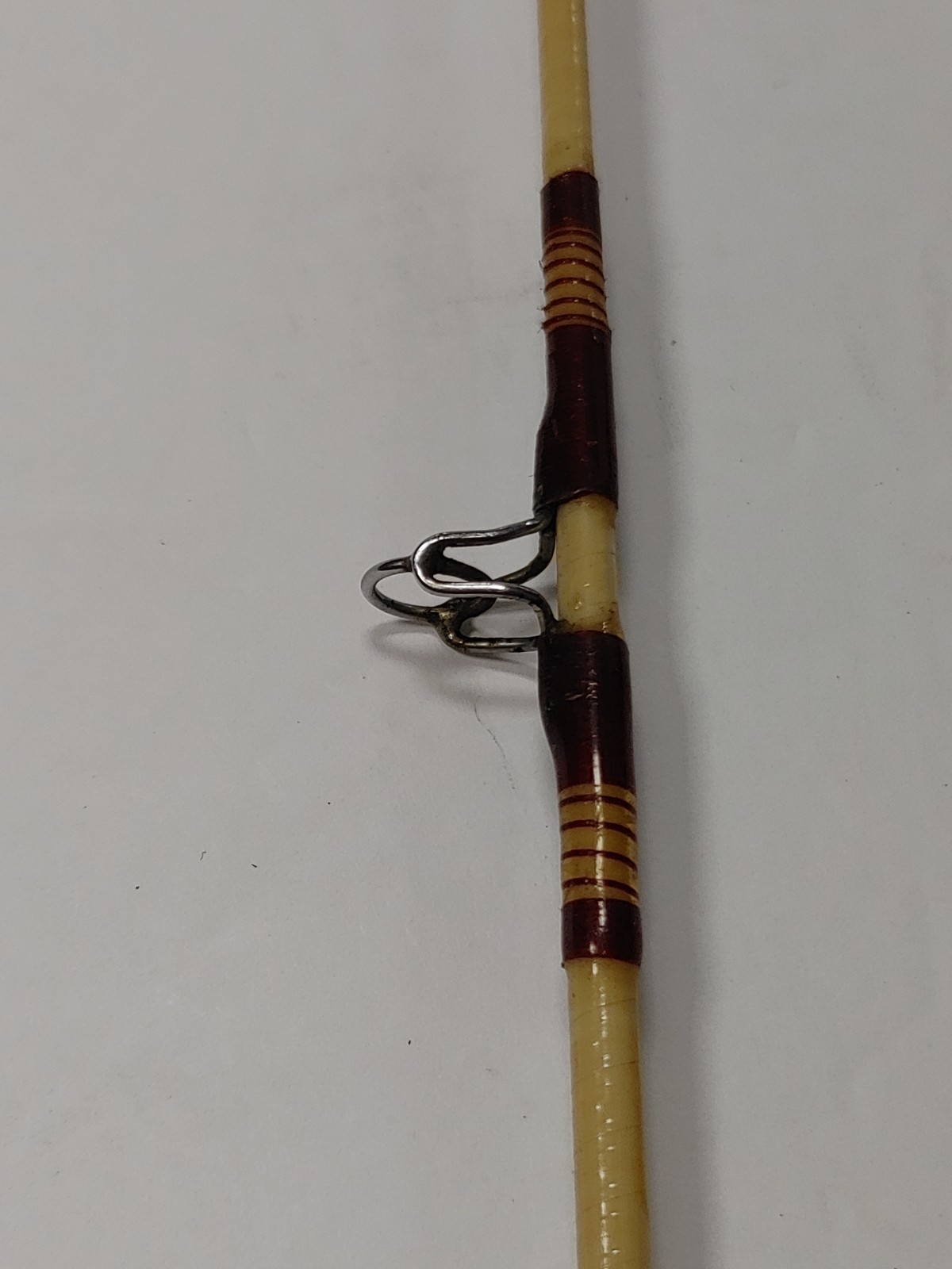 Shakespeare Wonderod SS-550-9′ Surf Fishing Rod 9′ 2 Pc. Vintage CLEAN & READY