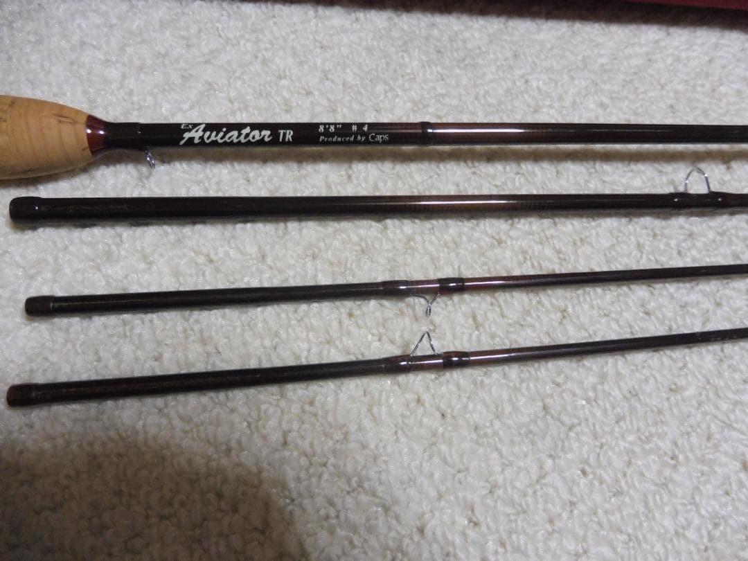 Caps Aviator TR 8ft8in. #4 fly rod 2 tips