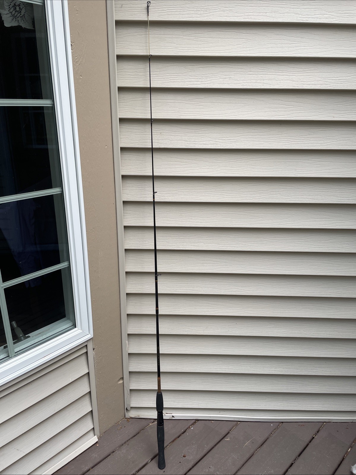 Shakespeare Ugly Stik SPL 1102 5’10” Lite 2 Piece Medium Spinning Fishing Rod