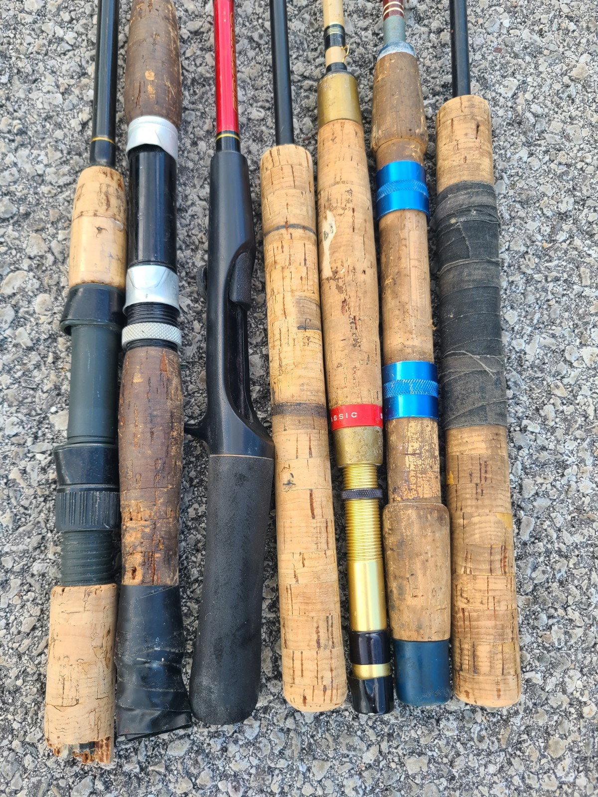 Vintage & Current Fishing Rods Mixed Lot Of 7 Poles