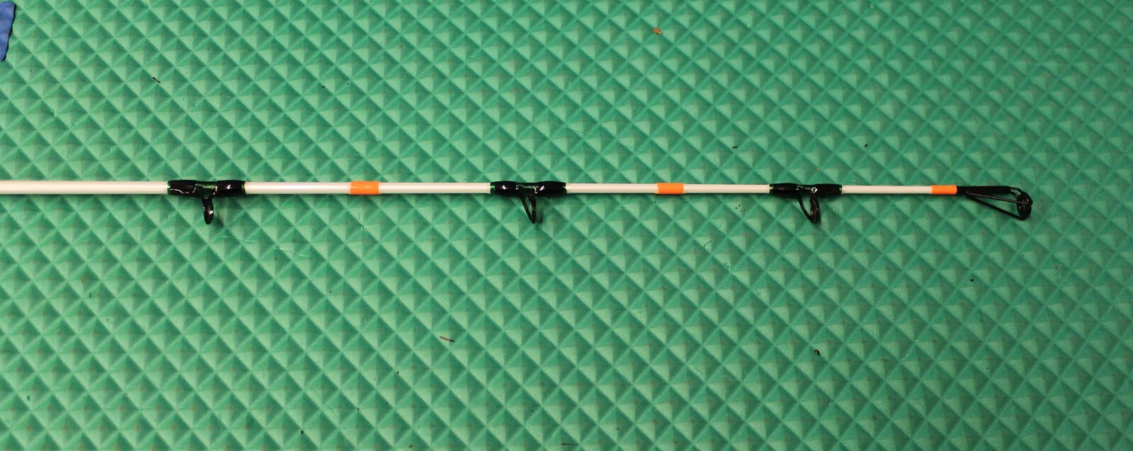 Okuma Record Chaser Catfish Alligator Gar Spinning Rod 2-Pc Hvy 10′ RC-S-1002H