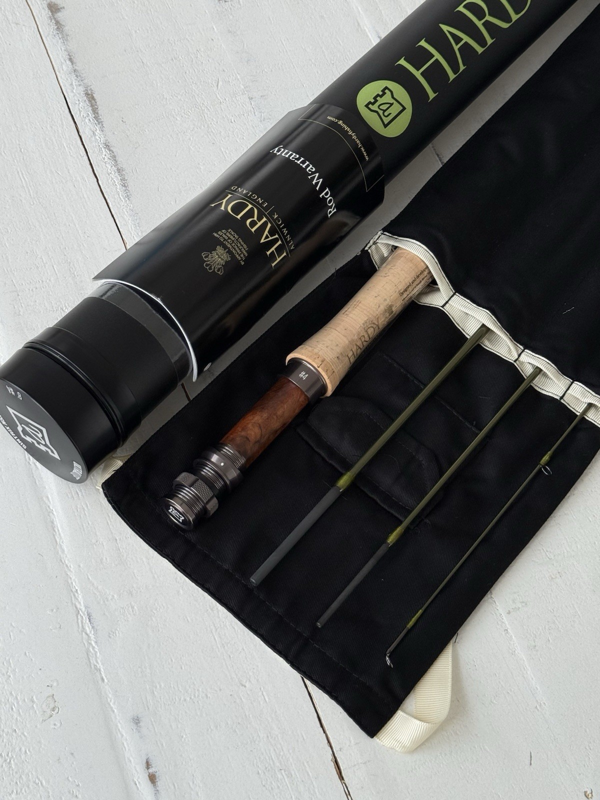 **BEAUTIFUL**🔥NEW HARDY ULTRALITE 4wt 8’ft Fly rod! 🔥~LEGENDARY~ 🔥