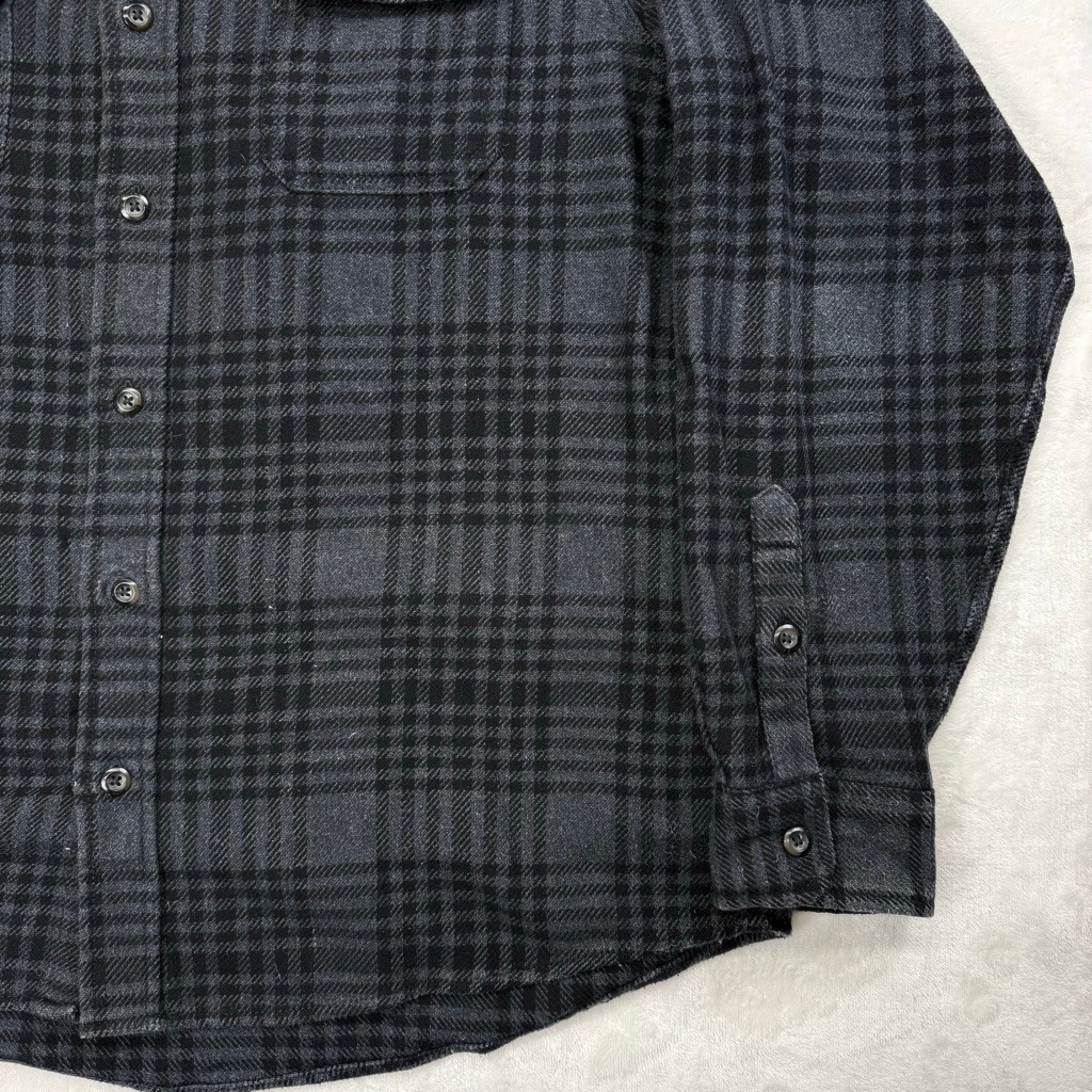 Men’s Orvis Heavyweight Black Gray Plaid Casual Button Down Shirt XL