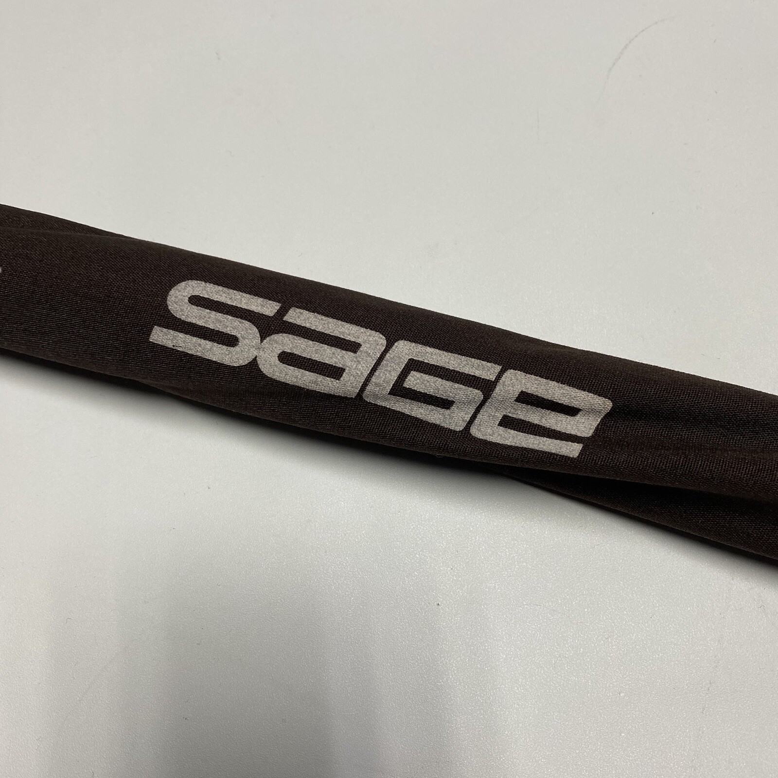 Sage Graphite II GFL 796 RP DS #7 Line 9′ 6″ Tube 3-5/7oz 2pc Fly Fishing Rod