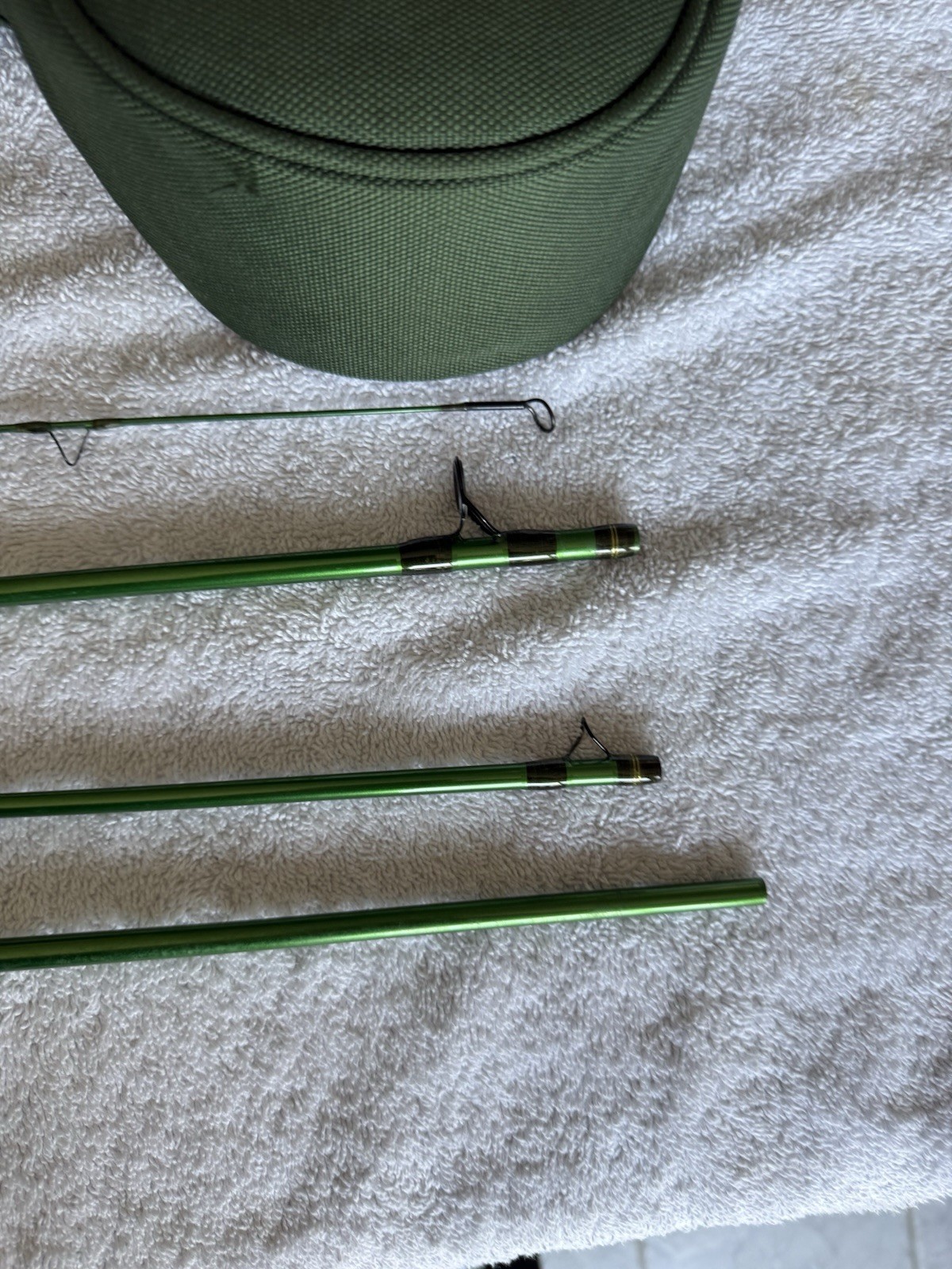 Redington Vice Fly Fishing Rod 9ft 7wt 4pc Green Graphite Cork Grip Tube