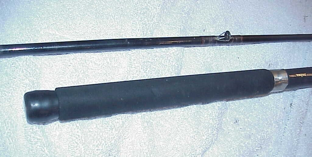 Daiwa BLACK WIDOW 7 ft 6 in Model BW762MC-D 2 pc Medium Action Fishing Rod