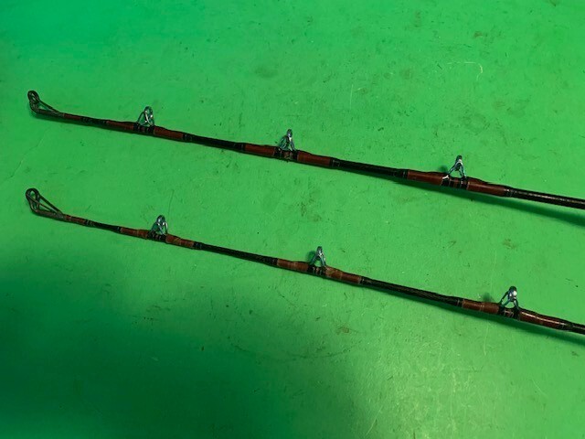 MATCHING PAIR OF 2 DAIWA SEALINE POWERLIFT 7 FOOT CONVENTIONAL FISHING RODS