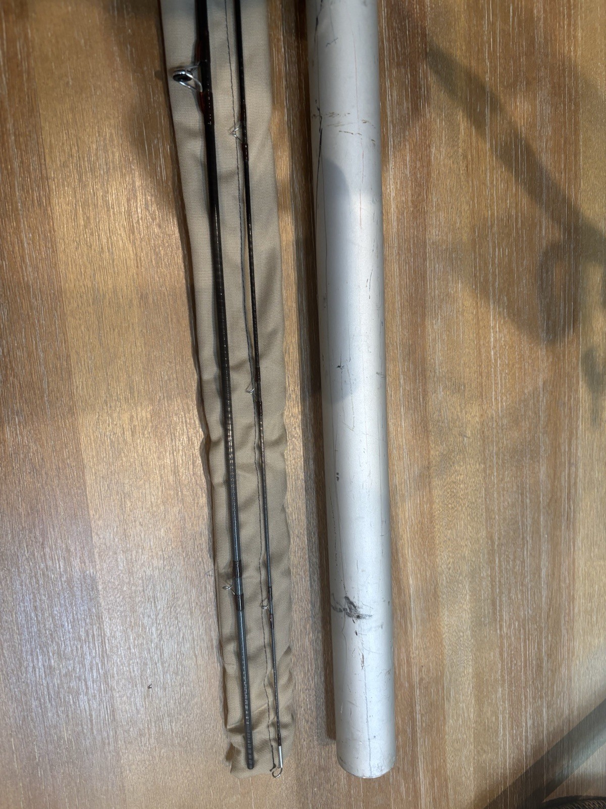 ORVIS Graphite Fly Rod — 7 1/2 ‘ 6wt “TROUT” Model — Excellent