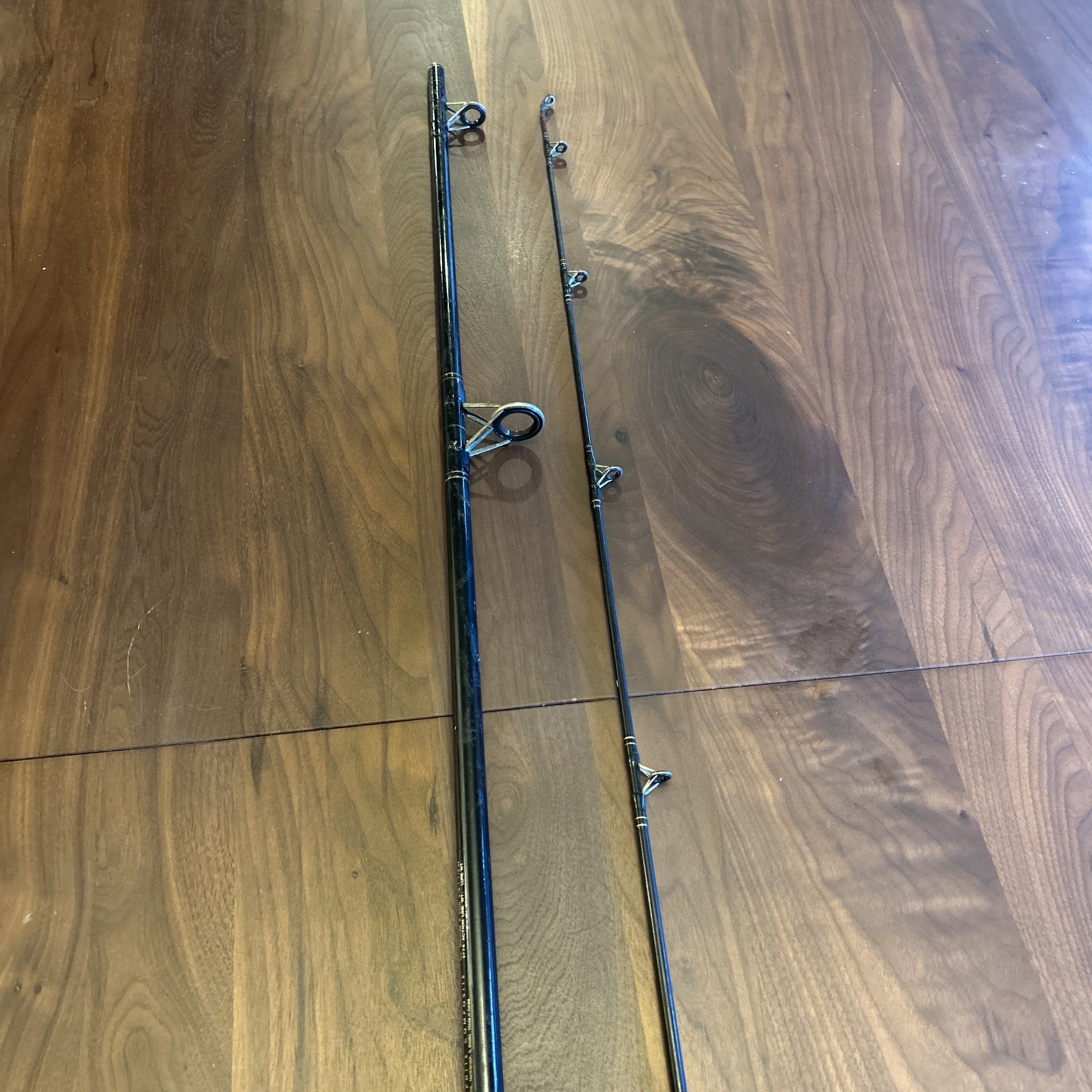 South Bend Black Beauty Salmon/Steelhead 3774 medium 8’3″ spinning rod L13