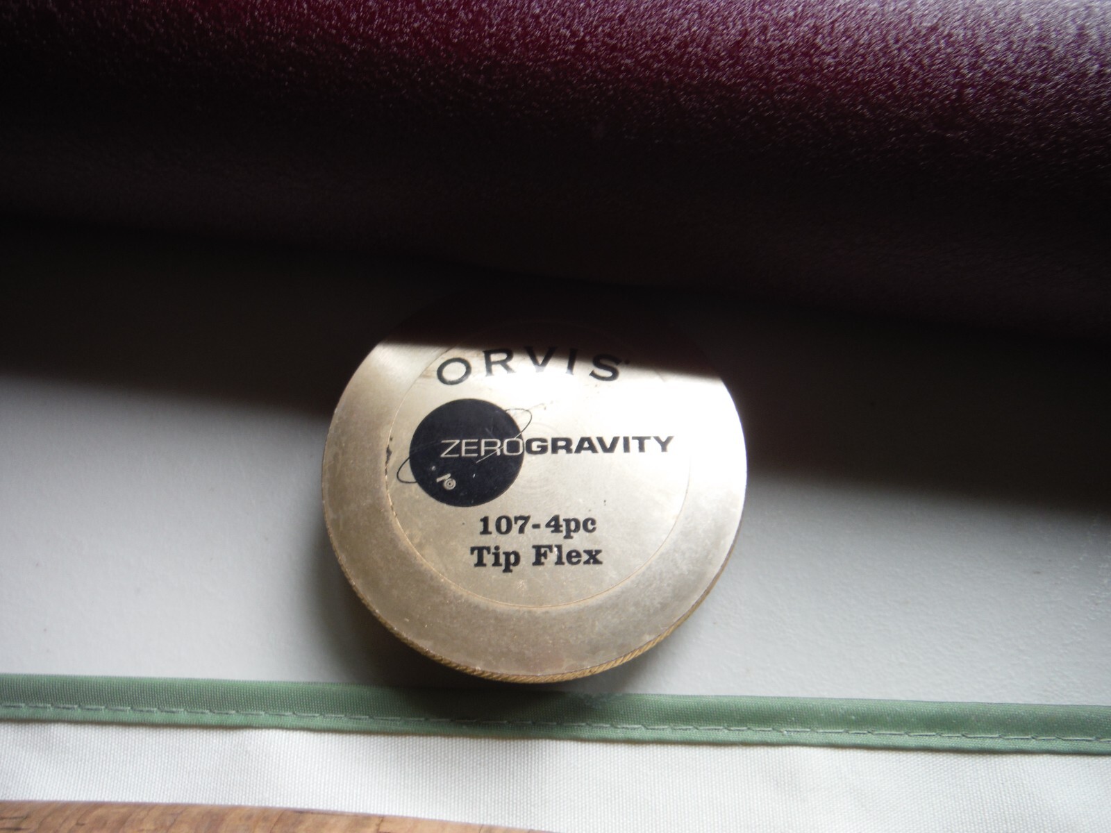orvis zero gravity 7 weight, 9.5 ft tip flex 5.25 oz.