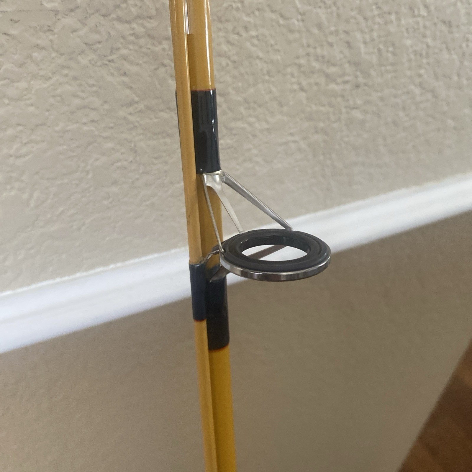 Eagle Claw “Water Eagle” WE 504 8’ Casting Rod Graphite Composite 2pc MINT