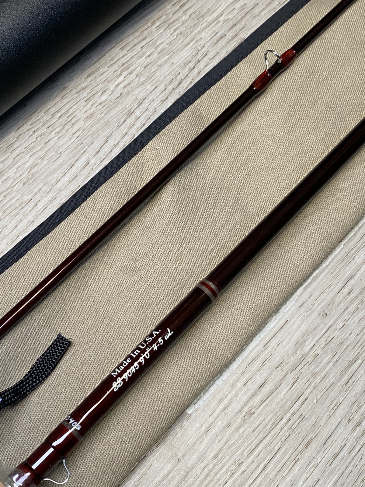 [Near Mint] Powell SS9045 9’0” 4-5wt Fly rod w/Sock and Tube