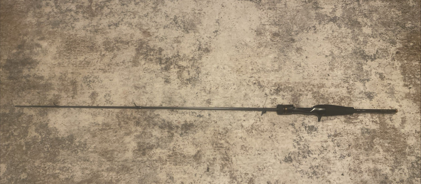 Daiwa Presso Air AGS 61LB – Top section is broke. Parts Only!