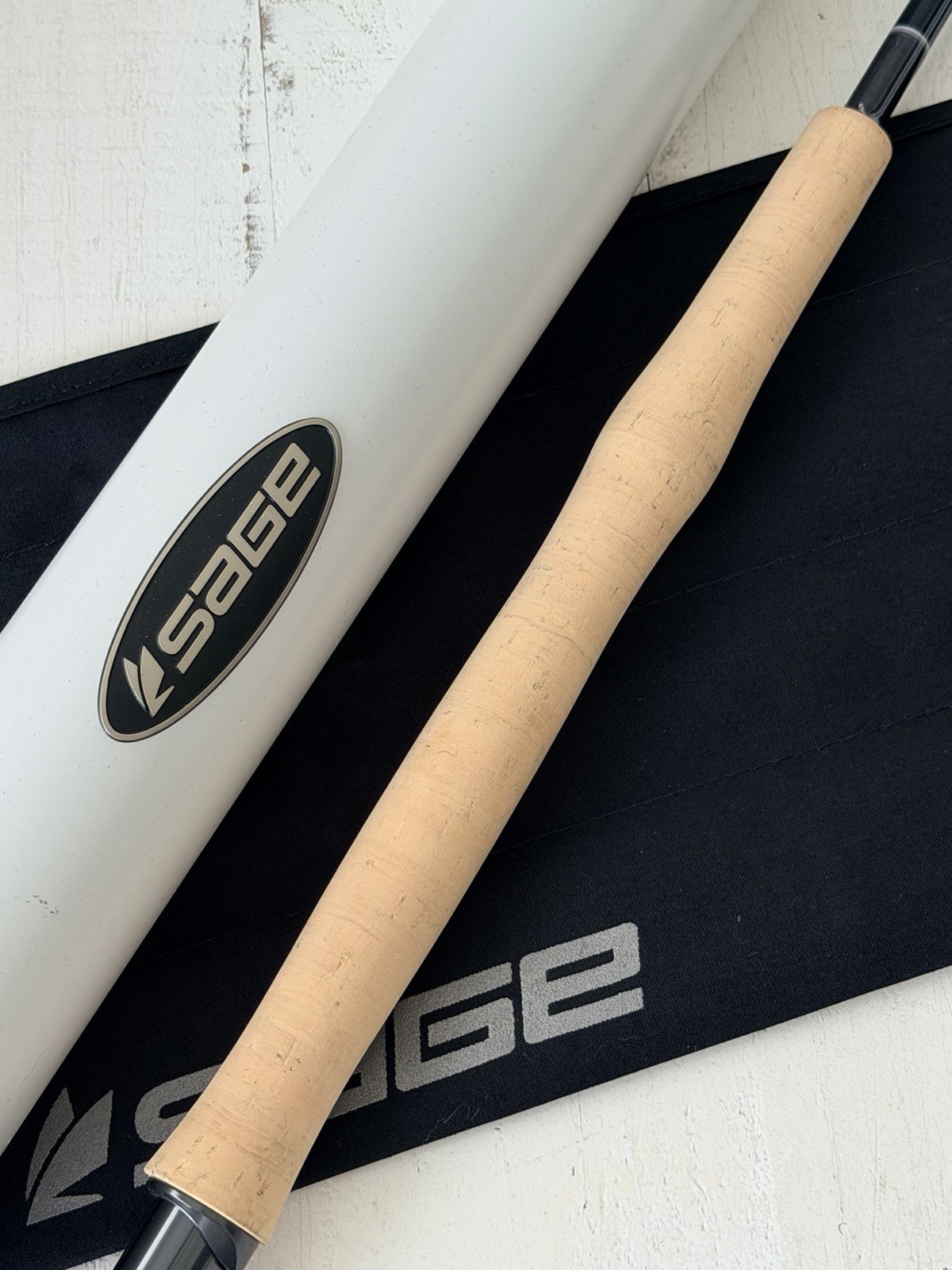**BEAUTIFUL** 🔥 SAGE R8 SALT 12wt. 9’ft~4Pc FlyRod!! 🔥~LEGENDARY~🔥