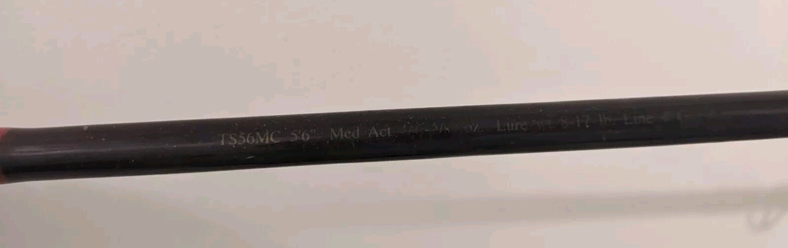 Bass Pro Shops tourney Special IM6 5’2″ 1 Pc Baitcasting Vintage Fishing Rod
