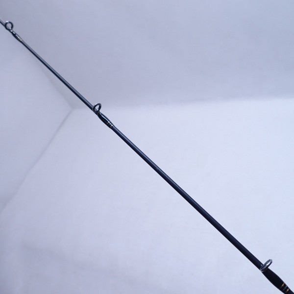 megabass Destroyer Black Jungle F5-71XBJ Cond/C