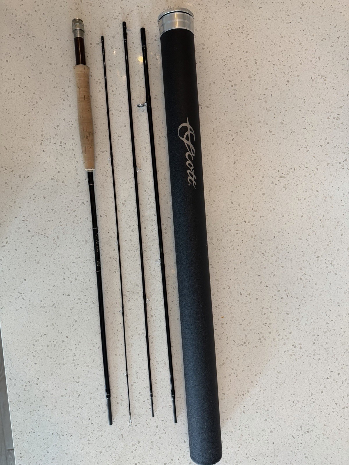 Scott S3 904/4 9′ 4wt 4pc Graphite Fast Action Fly Rod w/ Tube & Sock