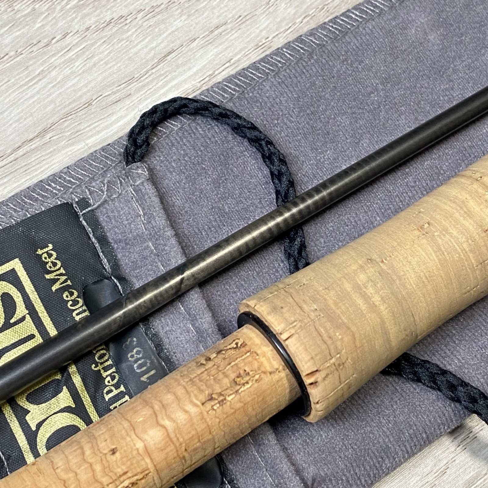 [Beautiful] G. Loomis GLX FR1083 9’0″ 3wt Fly Rod