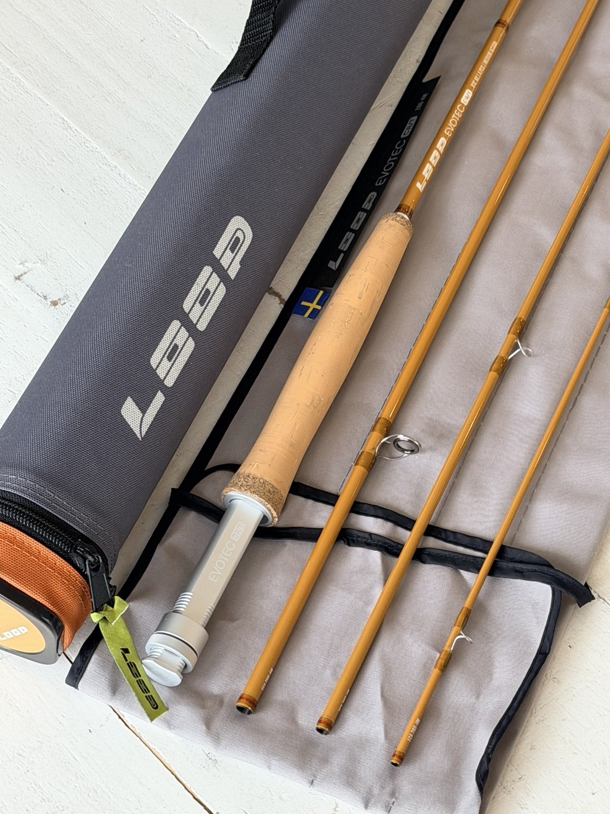 **BEAUTIFUL**🔥 LOOP EVOTEC Cast 2wt. 8’6”in/4pc Flyrod!! 🔥~LEGENDARY~🔥