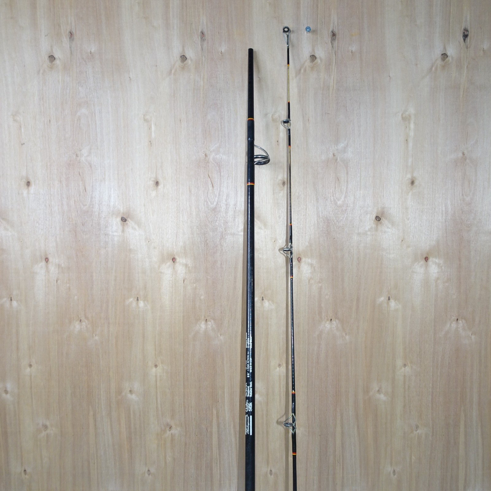 Shakespeare Ugly Stick Graphite 6’6″ Action Medium 2 Piece