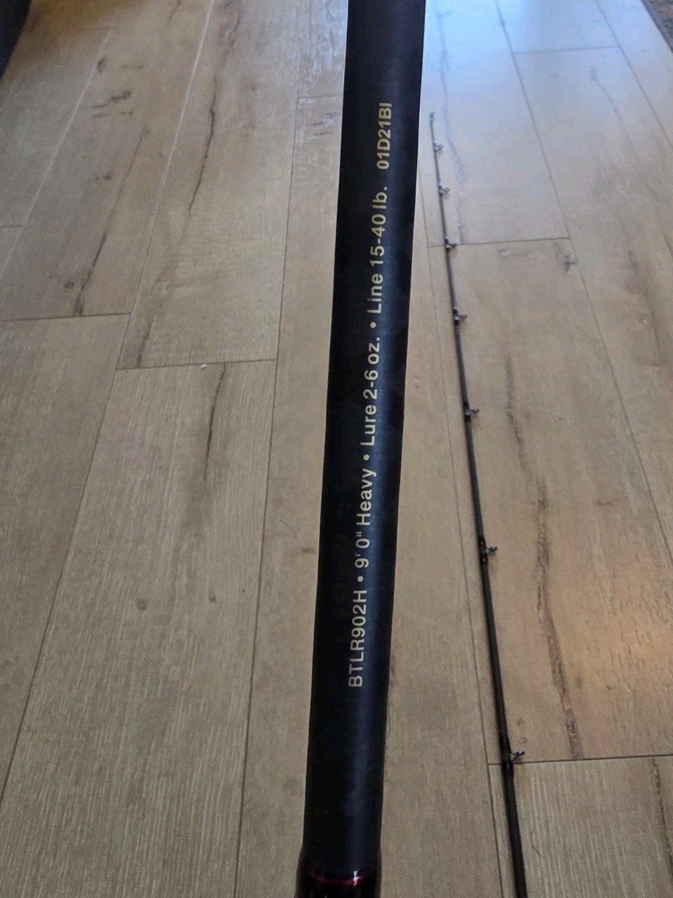 Berkley Lightning Rod BTLR902H 9′ Heavy 2-Piece Casting Rod 15-40lb 2-6oz