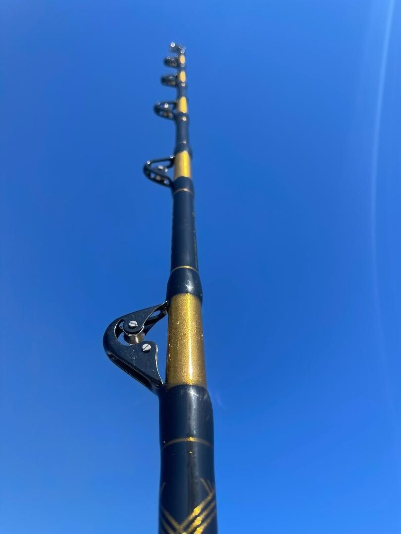 OKIAYA COMPOSIT 30-50LB “The Slayer” Saltwater Big Game Roller Rod