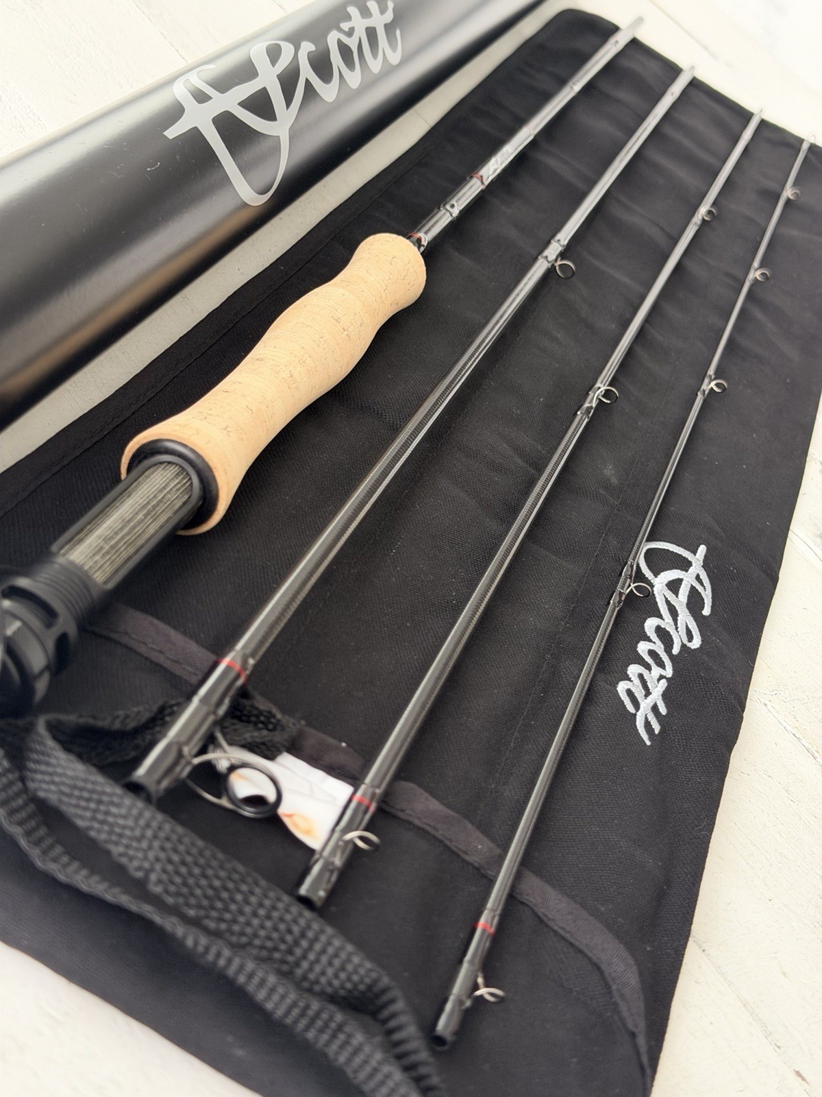 **BEAUTIFUL** 🔥 SCOTT CENTRIC 4wt 8’6”in~4pc Fly Rod!! 🔥~NEW~🔥