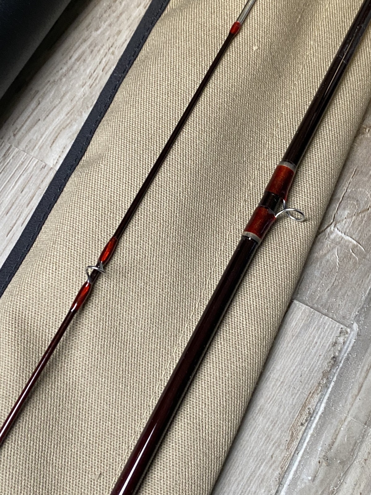 [Near Mint] Powell SS9045 9’0” 4-5wt Fly rod w/Sock and Tube