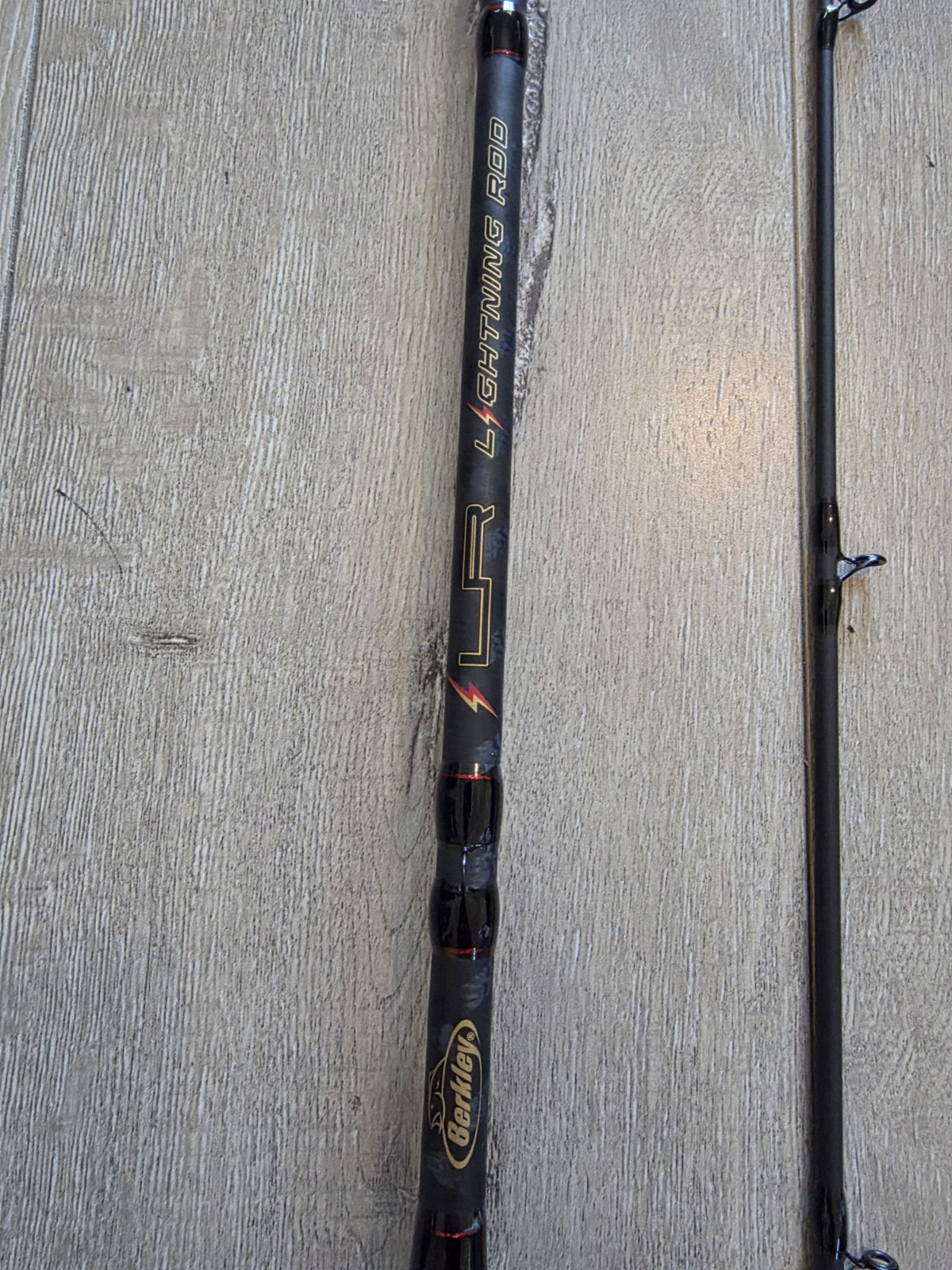Berkley Lightning Rod BTLR862MH 8’6″ MH Casting Rod 10-20lb 1/2-1-1/2oz
