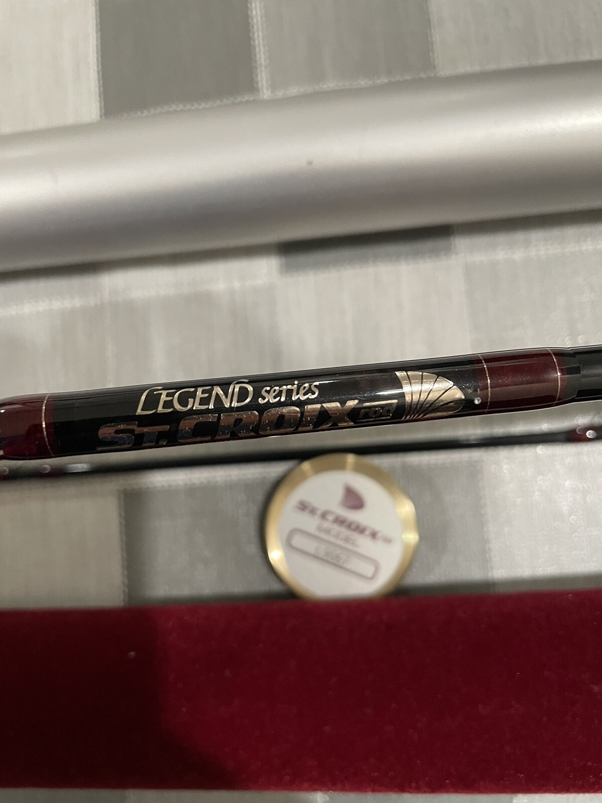 St. Croix Legend L9067 IM-S Graphite Fly Rod 9 Ft Wt 6/7 Cloth And Aluminum CASE