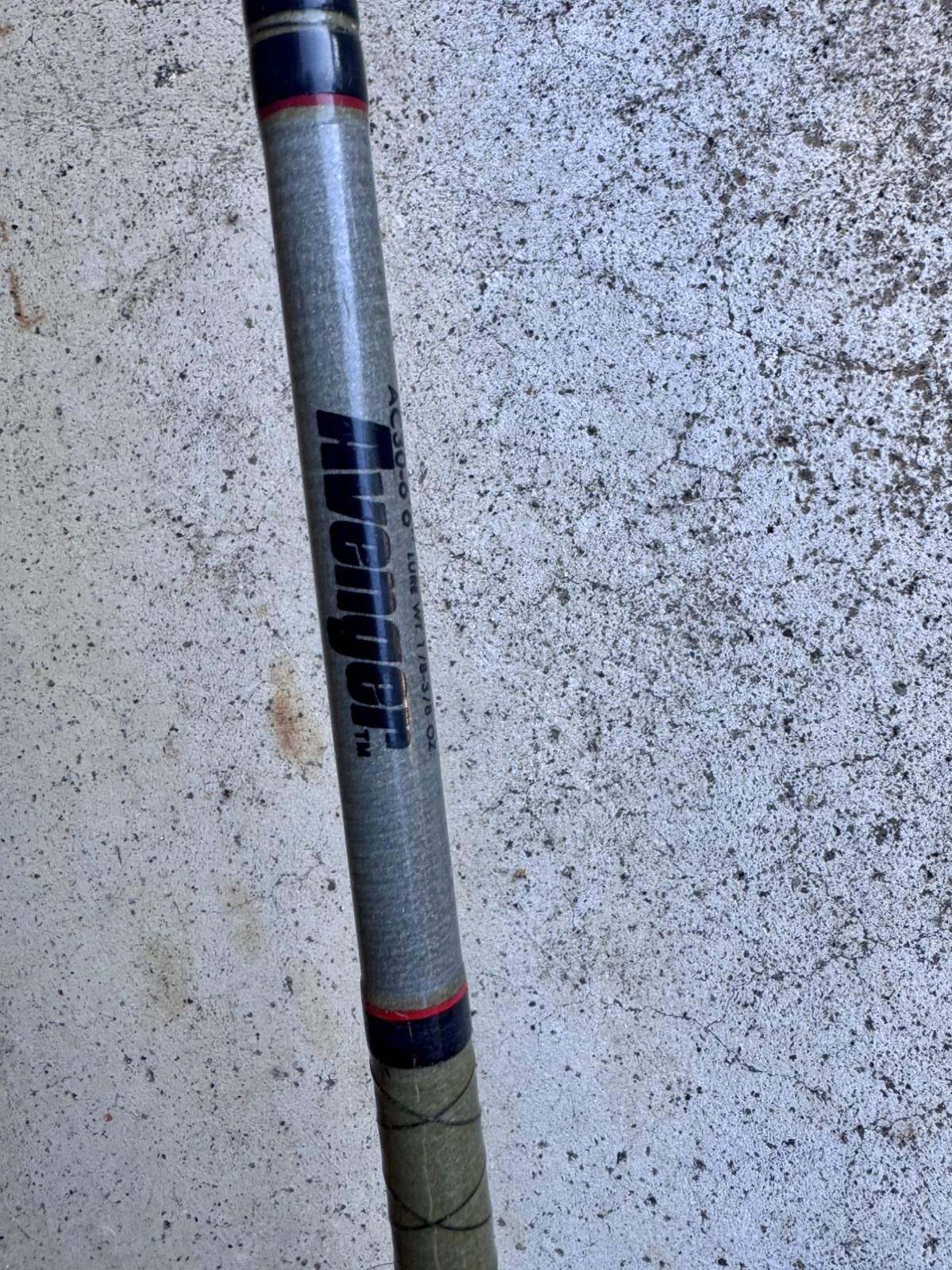 Berkley Vintage 2 Piece Fishing Rod “AVENGER” Medium Action AC30 6’6″