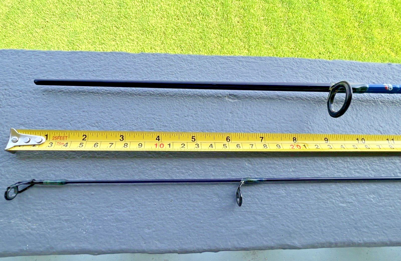 ABU Garcia Conolon 7’ 10-30g Two-Piece Graphite Rod With Carrying Bag Mint Cond.