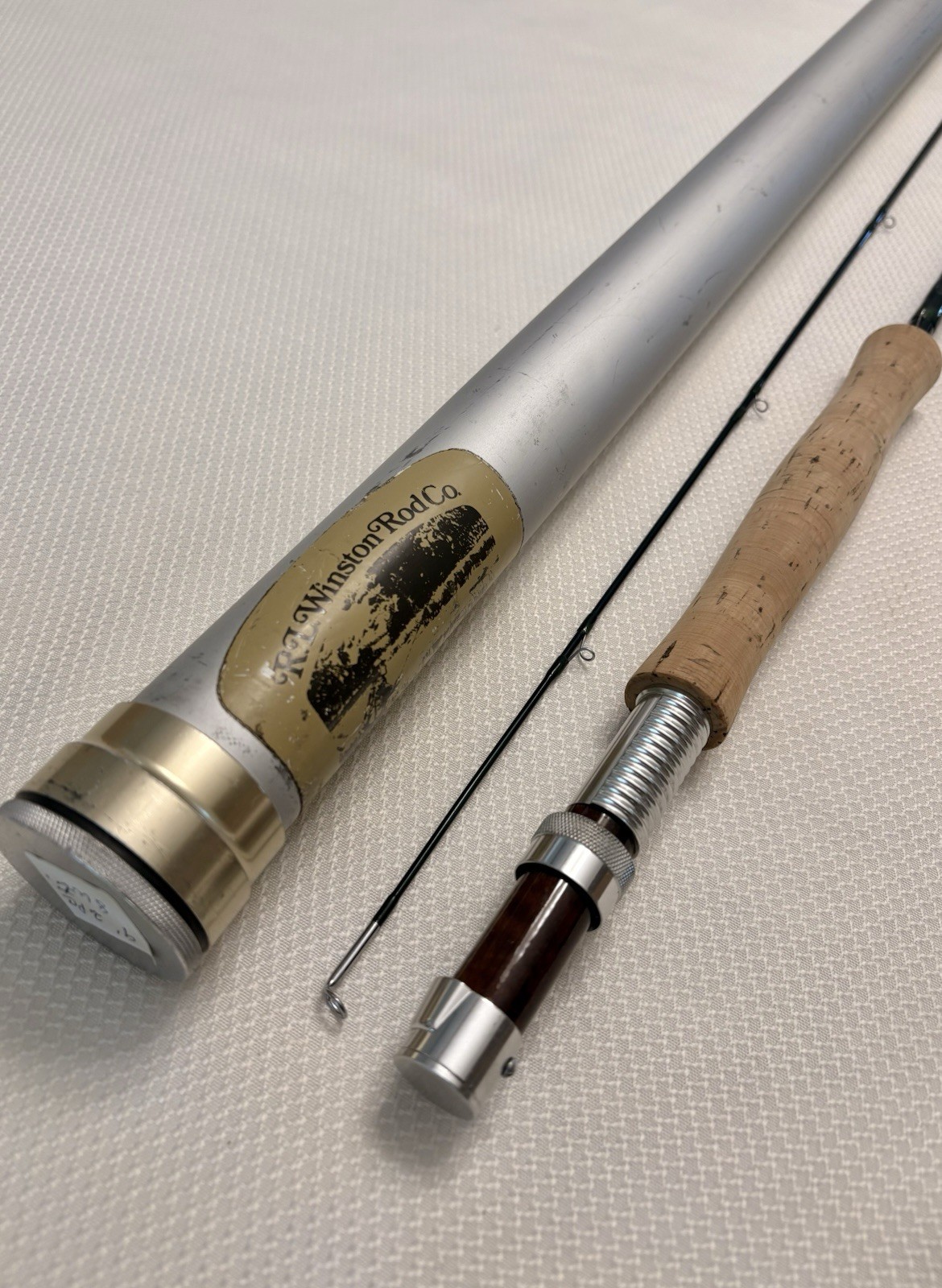 Vintage R.L. Winston Pre-IM6 Graphite Fly Rod – 9’ #8 – 2pc (Serial #4018)