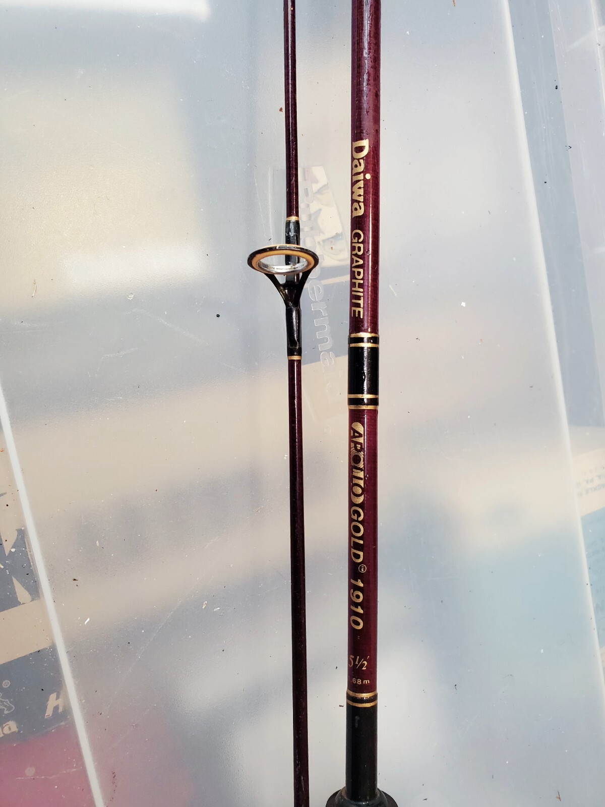 Daiwa Apollo Gold 1910 5’6″ Ultra Light 2pc 2-4lb Graphite Spinning Rod EUC