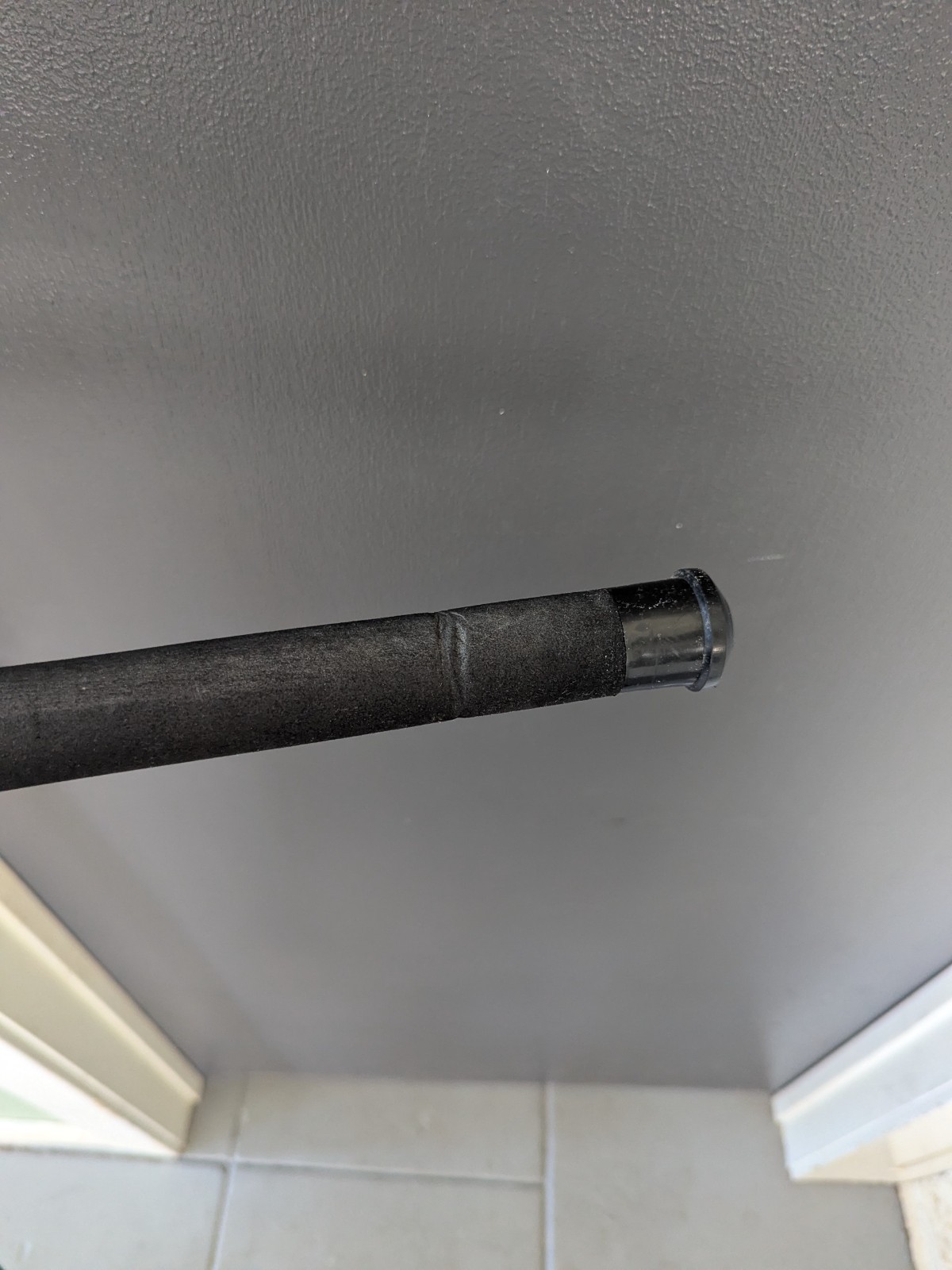 Vtg ABU Garcia 2pc BGS 8410 10’ Med Heavy Action Surf Fishing Rod 12-25lb Line