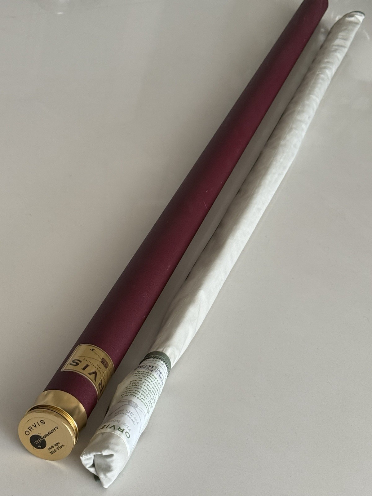 **BEAUTIfUL** 🔥 ORVIS ZERO GRAVITY 8wt 9’ft~2pc Fly Rod!! 🔥~MID FLEX~🔥