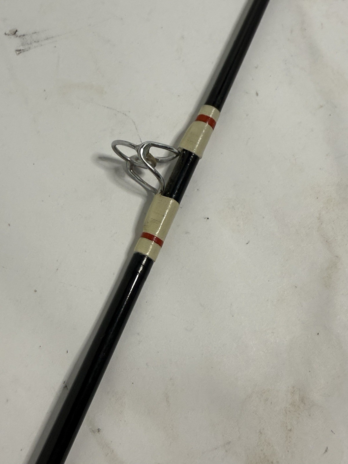 Gladding Quick Reflexe R585-M Nypoxy 8′ 6″ Two 2 Piece Heavy Surf Rod 25 lb.