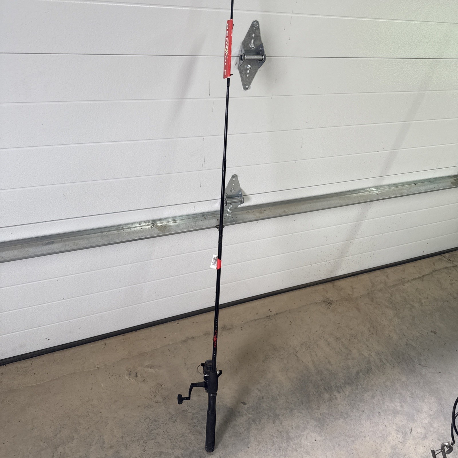 Red Wolf 1000 Series Spinning Fishing Rod combo 6′ Medium Action 5’ 6”, 2 Piece