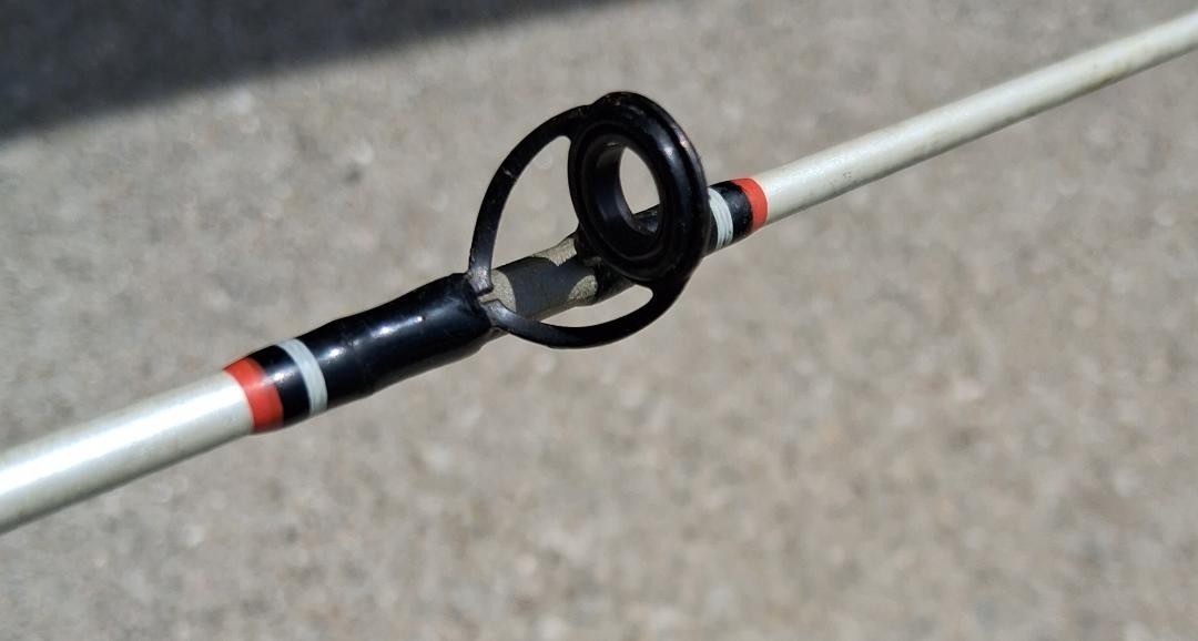 Berkley Pro Select Fishing Rod 7’0″ , 2 Piece, white reflective, Old Used