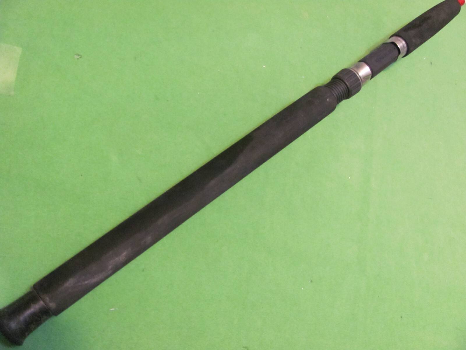 Vintage St. Clair Glass Boat 7′ 0″ Heavy Action 1- Piece Spinning Fishing Rod