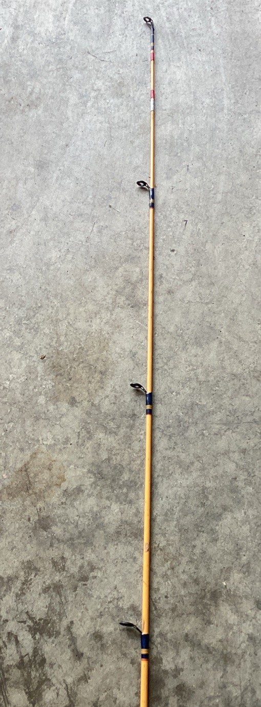 Eagle Claw Water Eagle 8’2” Graphite WE204 Spinning Fishing Rod