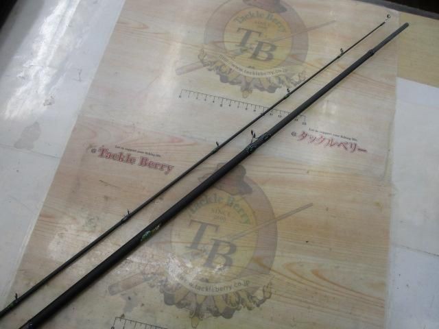 Megabass Orochi X10 F3-610XT 2P RAPID VIPER Bass Rod Used